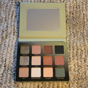 Violet Voss: Olive You Forever eyeshadow palette